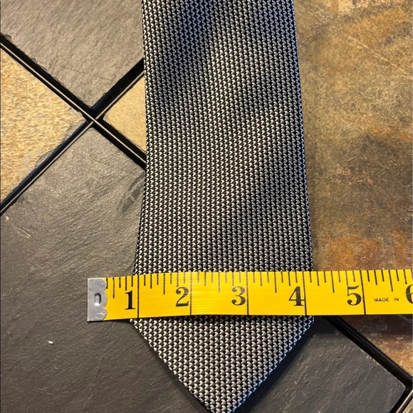 Lauren Ralph Lauren silk tie - Picture 2 of 4